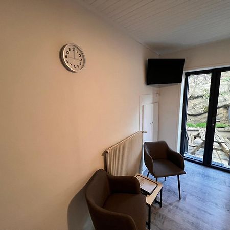 Appartement 4 Personnes, 1 Chambre, Terrasse, Wifi, Proche Du Centre 拉布尔布勒 外观 照片
